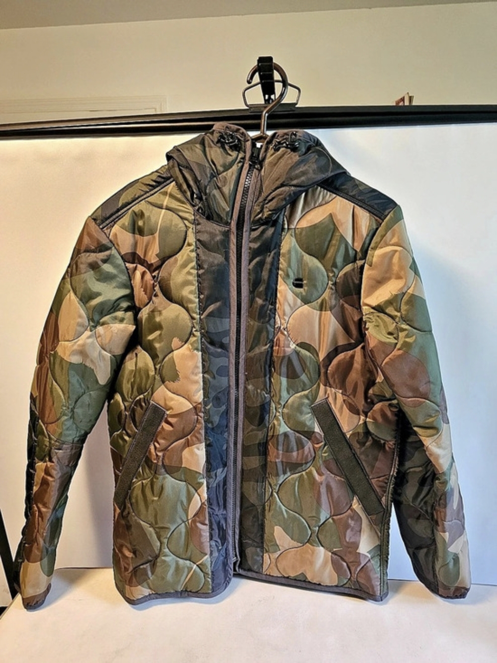 G- Star Men's Midium Camo Puffer Jacket Like New